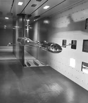 蓝箭航天回应爆炸传闻：正常试验，公司三位人员轻微擦伤|界面新闻 · 快讯